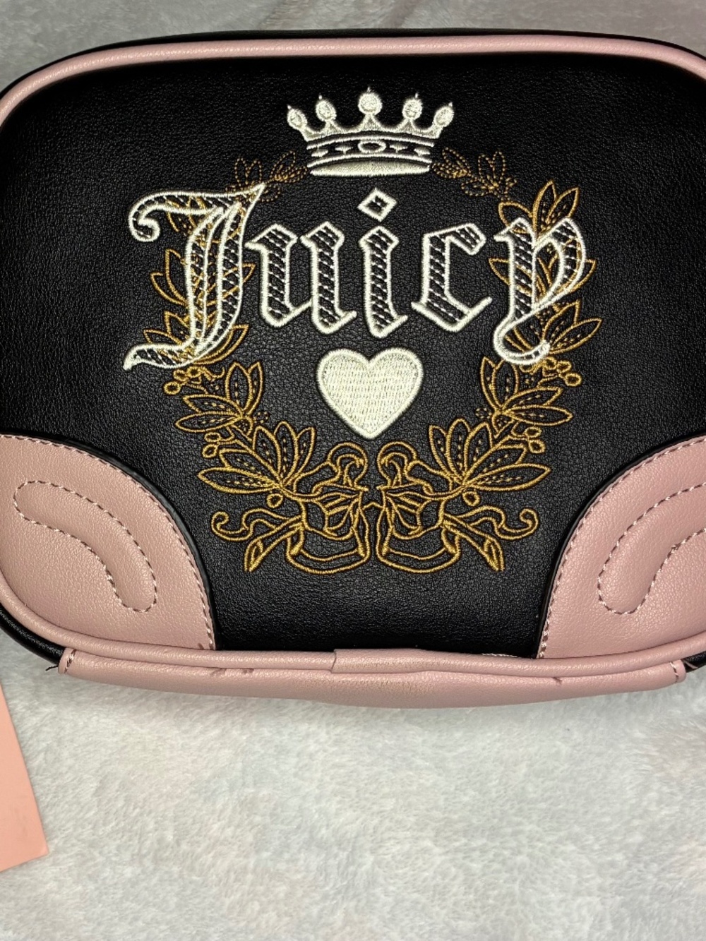 NWT Juicy Couture Heritage Camera Crossbody Bag in Black/Pink